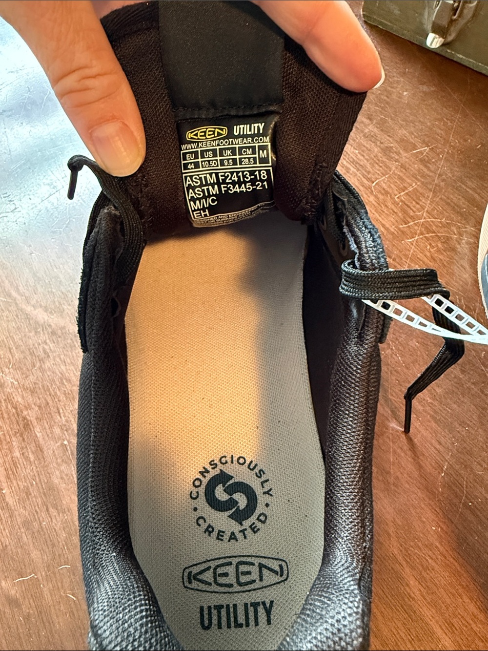 KEEN Utility Kenton Comp Toe shoes - Picture 2 of 6